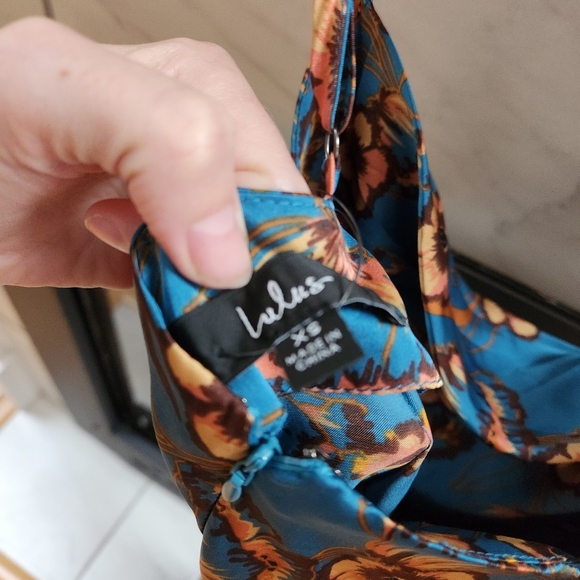 Lulus Hollywood Woman Teal Floral Print Satin Midi Dress - Picture 7 of 7